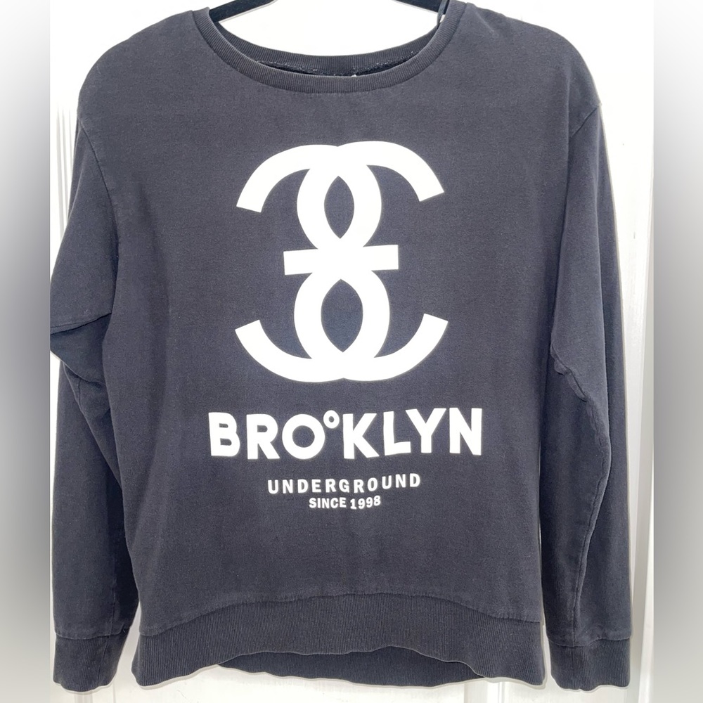 Brooklyn Underground Sweatshirt Small